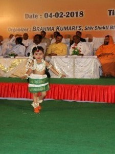 Dance by baby 